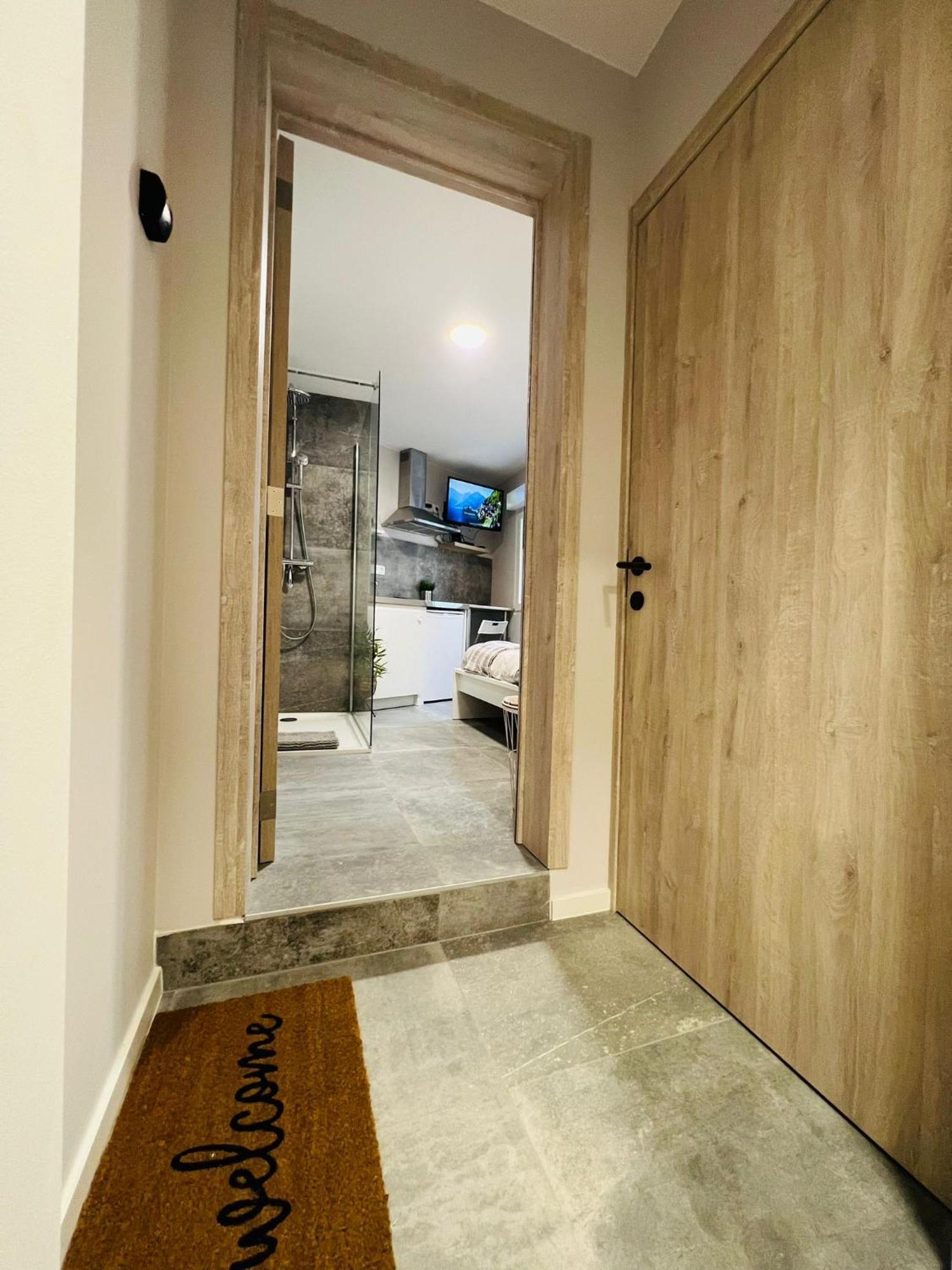 Ferienwohnung Mini Studio Une Personne Lüttich Exterior foto